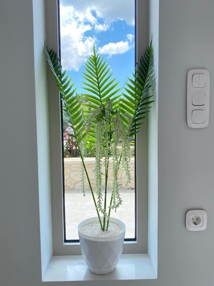Grey Luxury House Apartment Ypsos Exterior photo